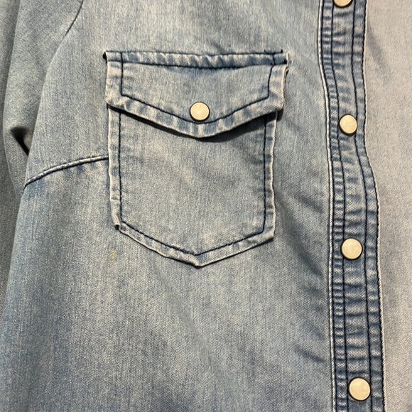 Jean shirt - Picture 2 of 5